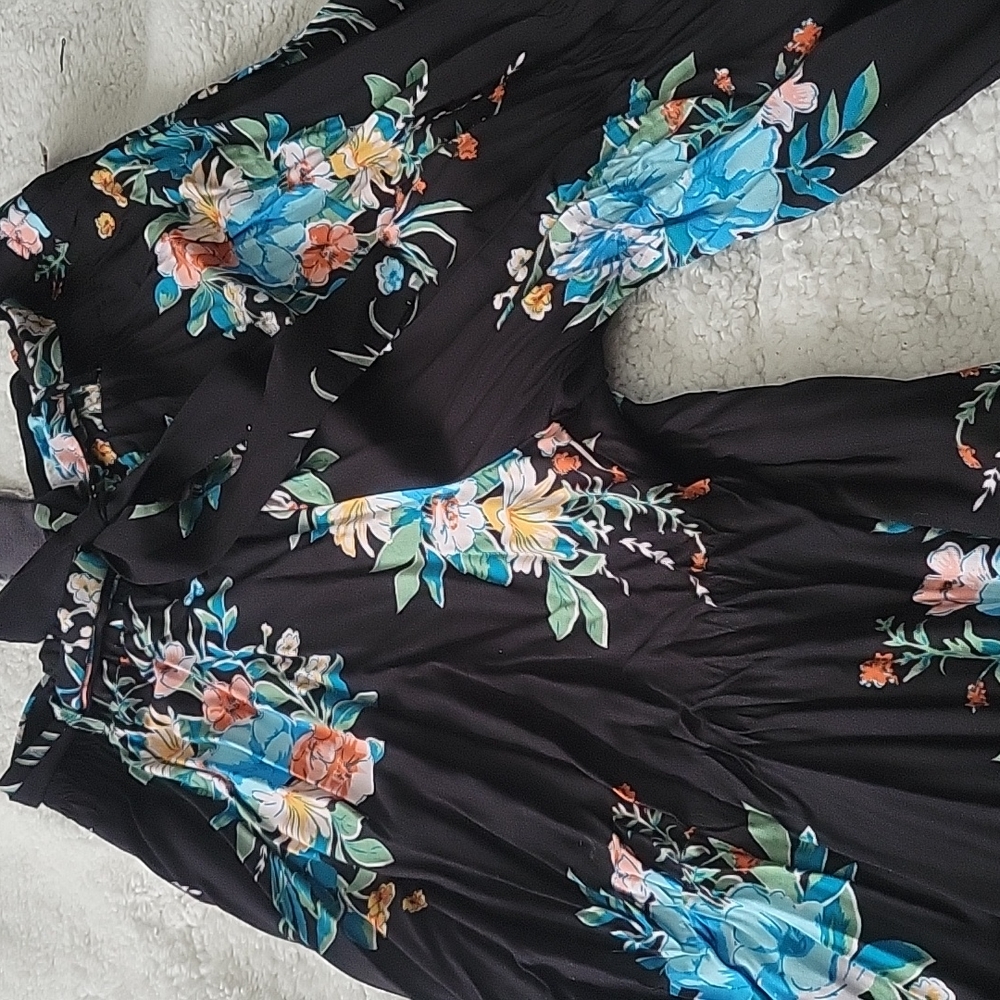 Floral wide leg pants